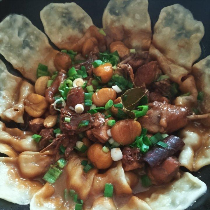 地锅鸡+自制红油【曼食慢语】