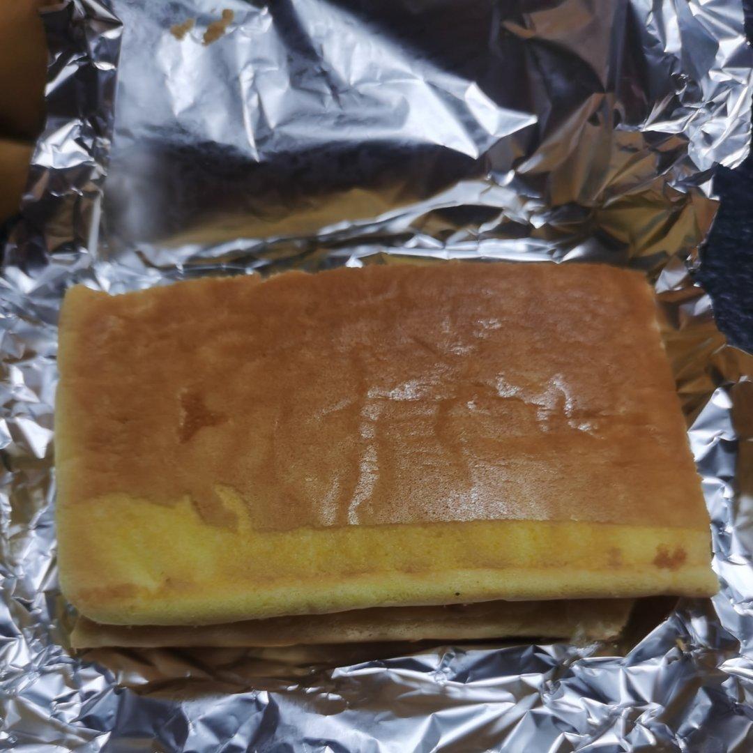 不会裂的原味戚风蛋糕卷～0基础～保姆级～不藏私系列(三)(附带网红抱抱卷做法)