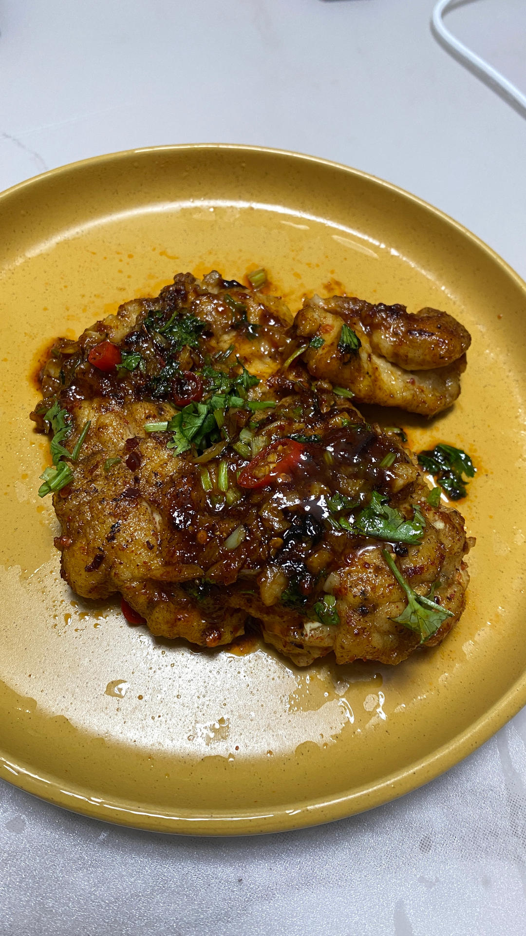 鸡胸肉好吃的做法，鲜嫩多汁的蜜汁蒜香鸡排