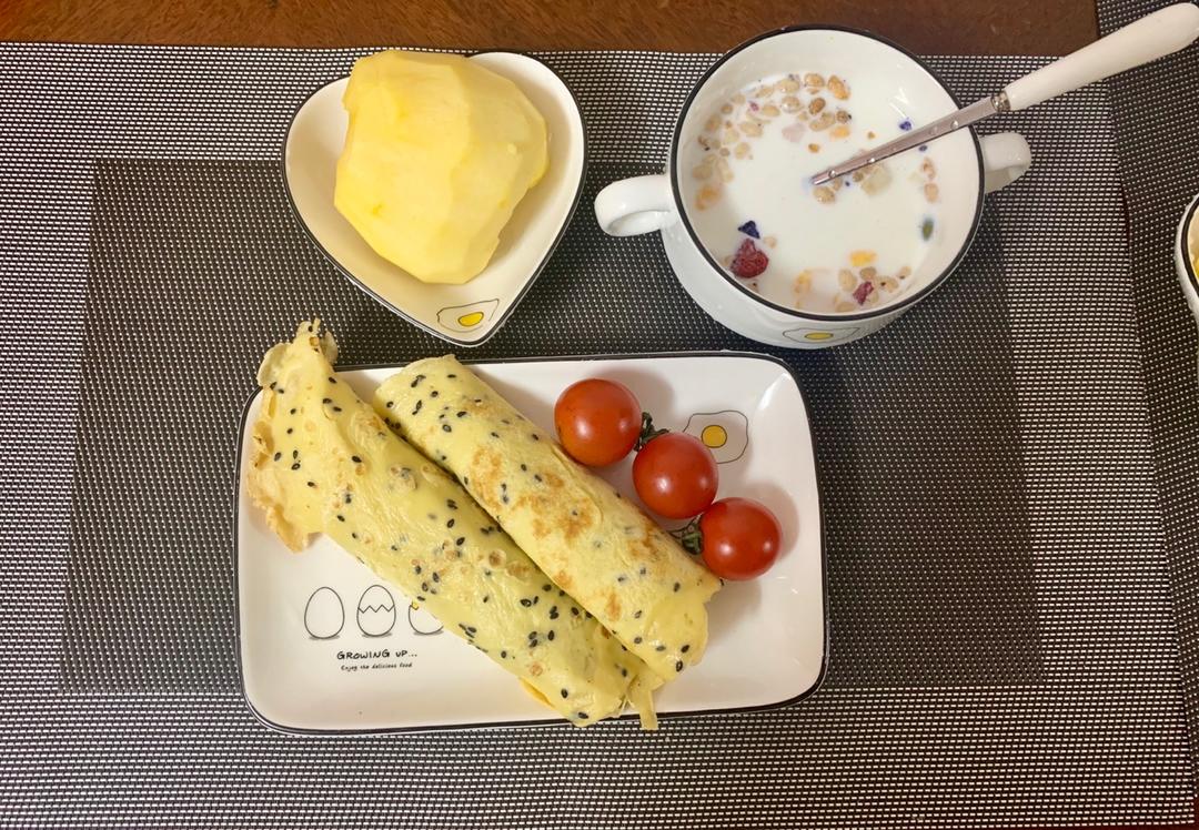 鸡蛋卷饼（全家的营养早餐）