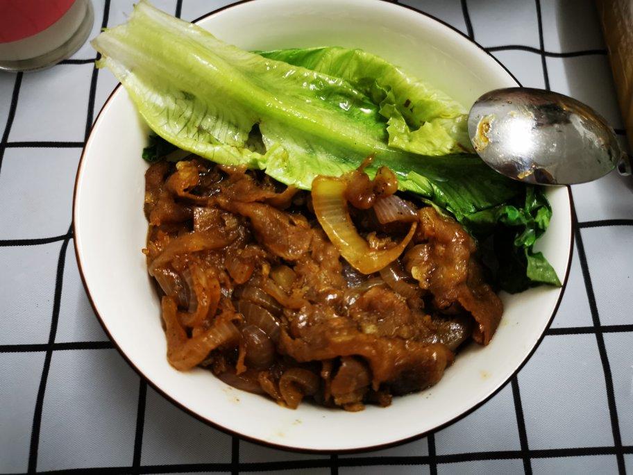 黑胡椒肥牛盖饭【丼】