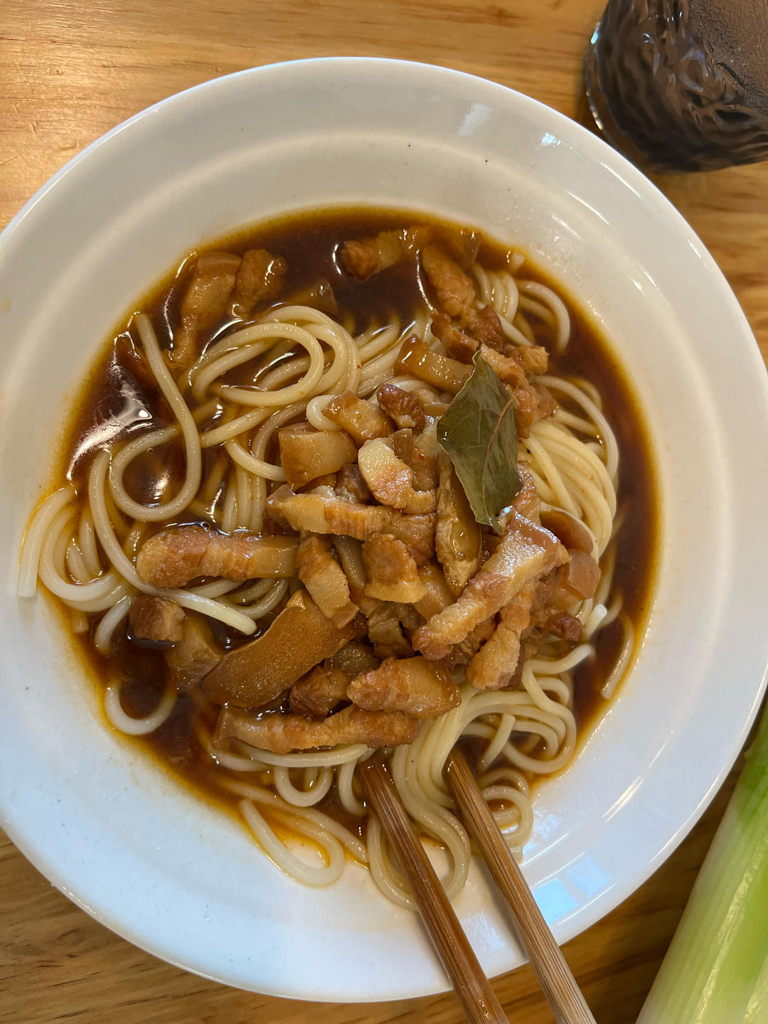 红烧猪肉面的做法