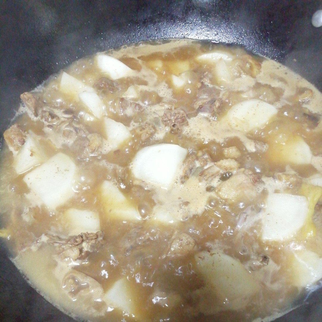 萝卜焖鸭肉