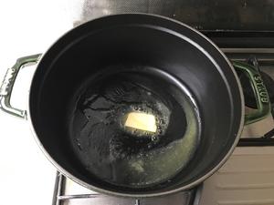 staub铸铁锅咖喱培根意面的做法 步骤6
