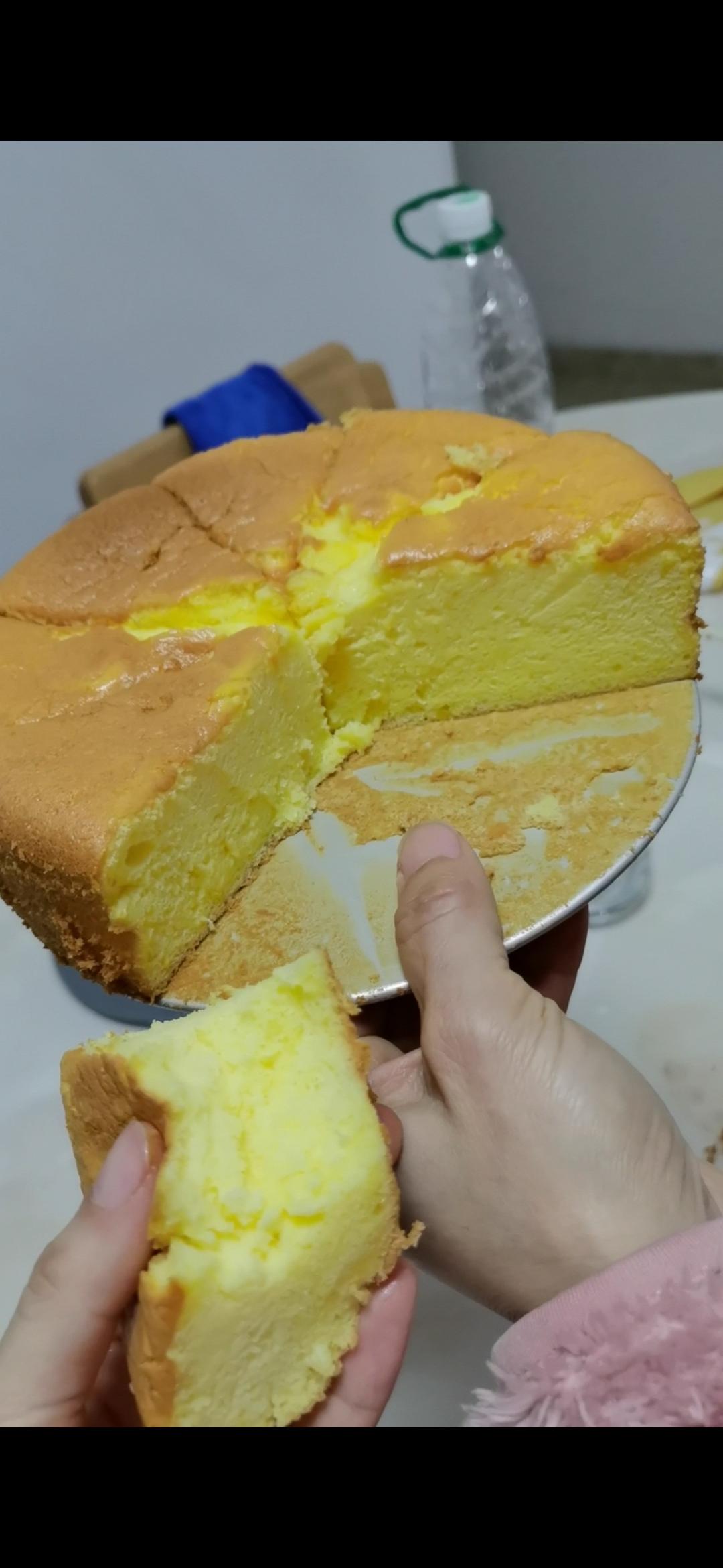 消耗淡奶油菜谱
(淡奶油8寸蛋糕)