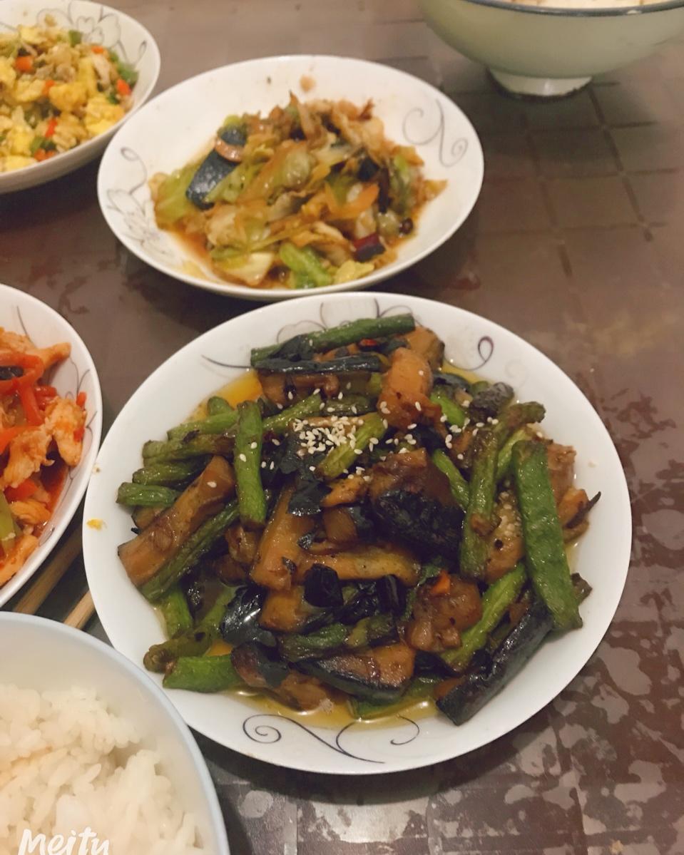 豆角烧茄子