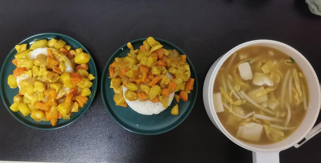 1/100零失败咖喱鸡肉饭        招牌咖喱鸡  yyds