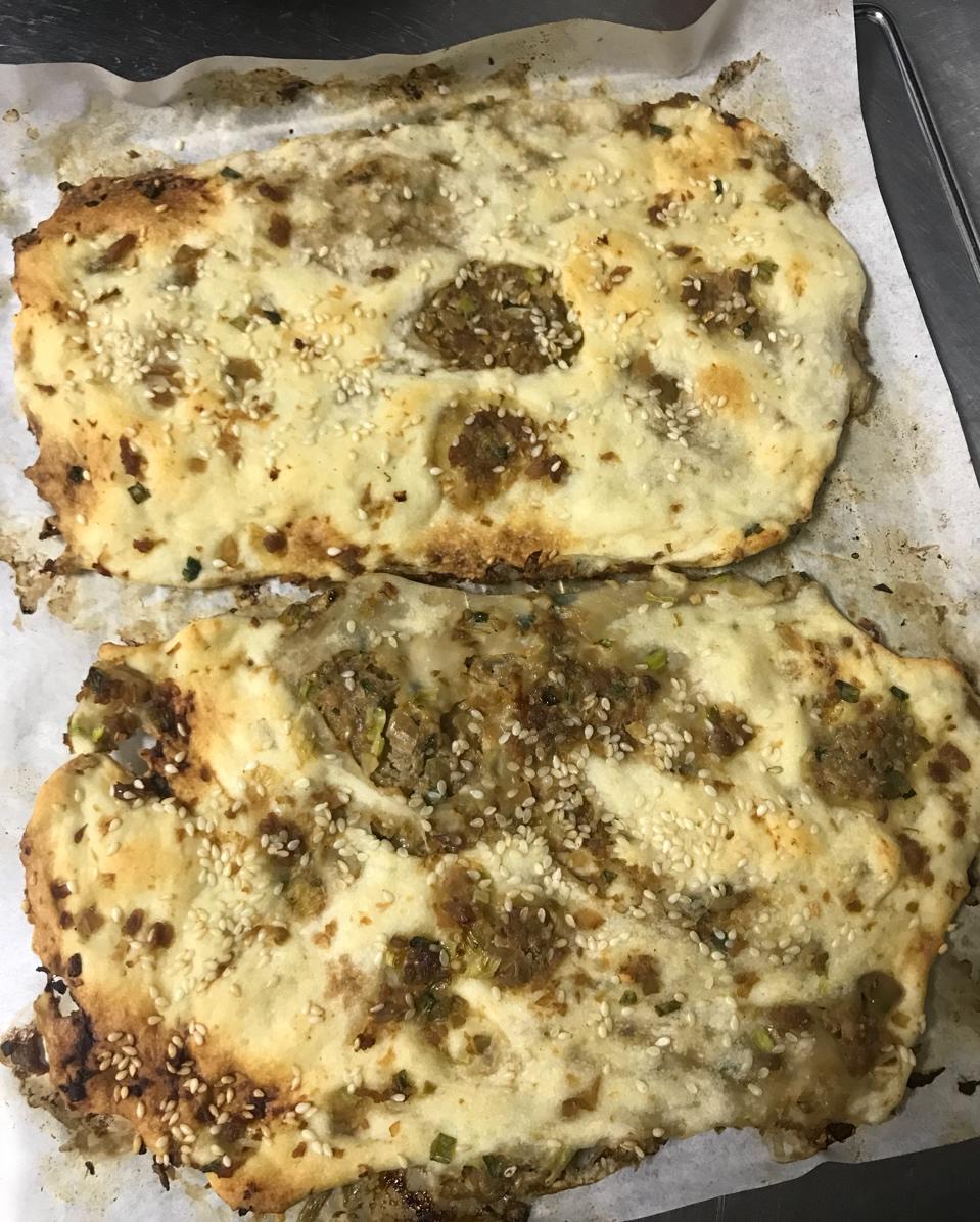 👩‍🍳香喷喷的榨菜鲜肉锅盔～吃一次忘不了💁🏻‍♀️