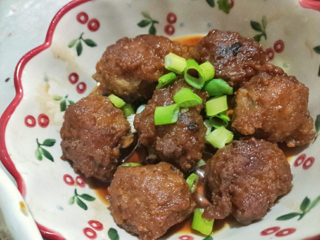 四喜丸子/红烧狮子头 Chinese Meatballs