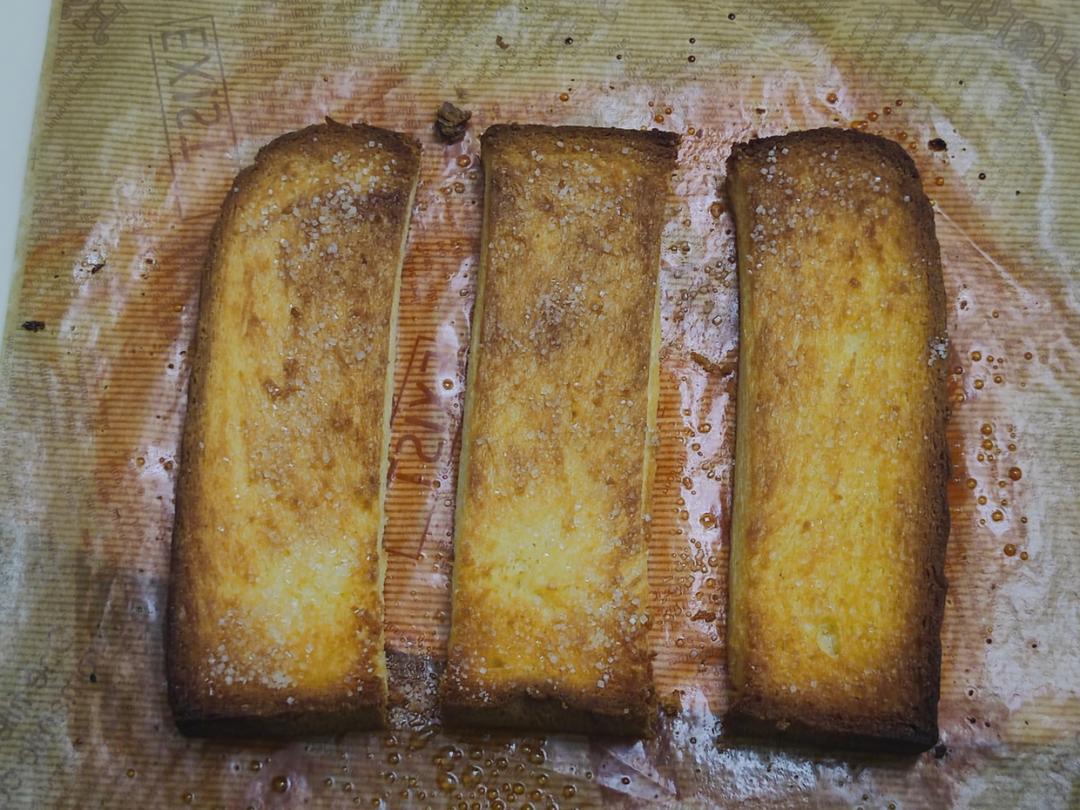 黄金烤吐司🍞条｜太香了