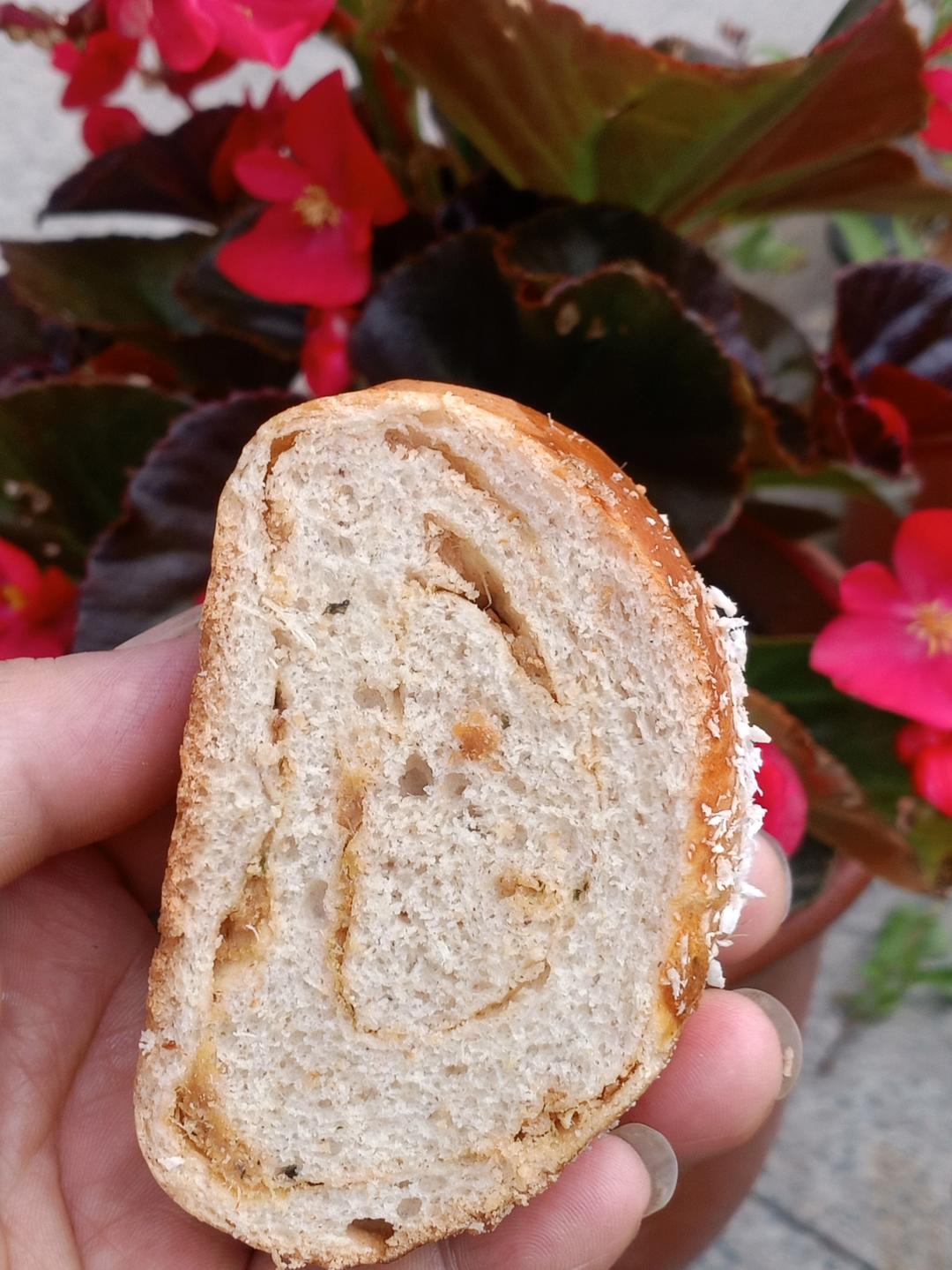 奶香坚果大列巴