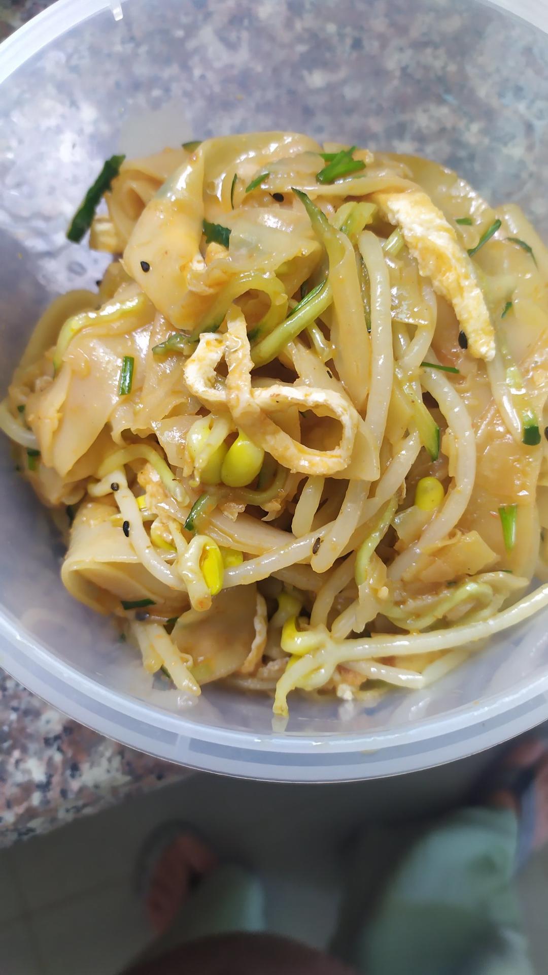 澄面（小麦淀粉）凉皮