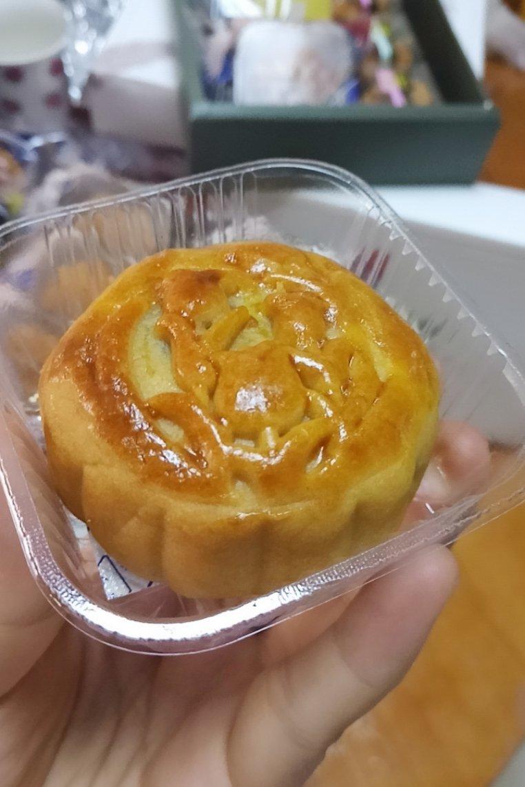 广式蛋黄月饼（75克、50克、各种规格都有）