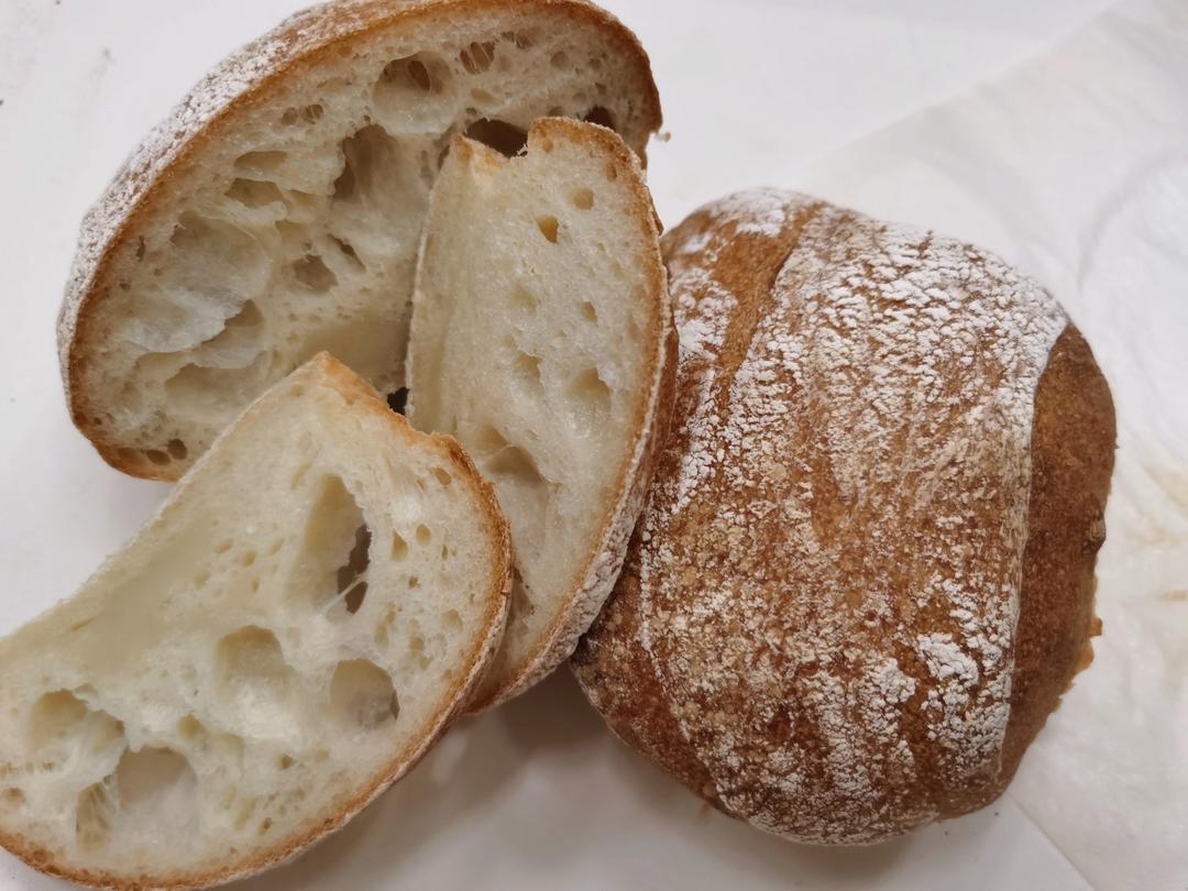 鲁邦种冷藏隔夜法恰巴塔Ciabatta（练习记录）