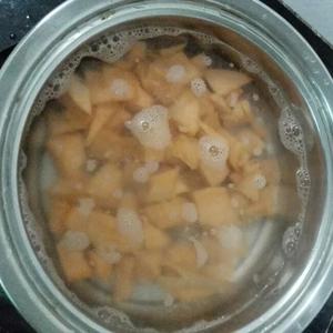 简单版——红薯糖水的做法 步骤4
