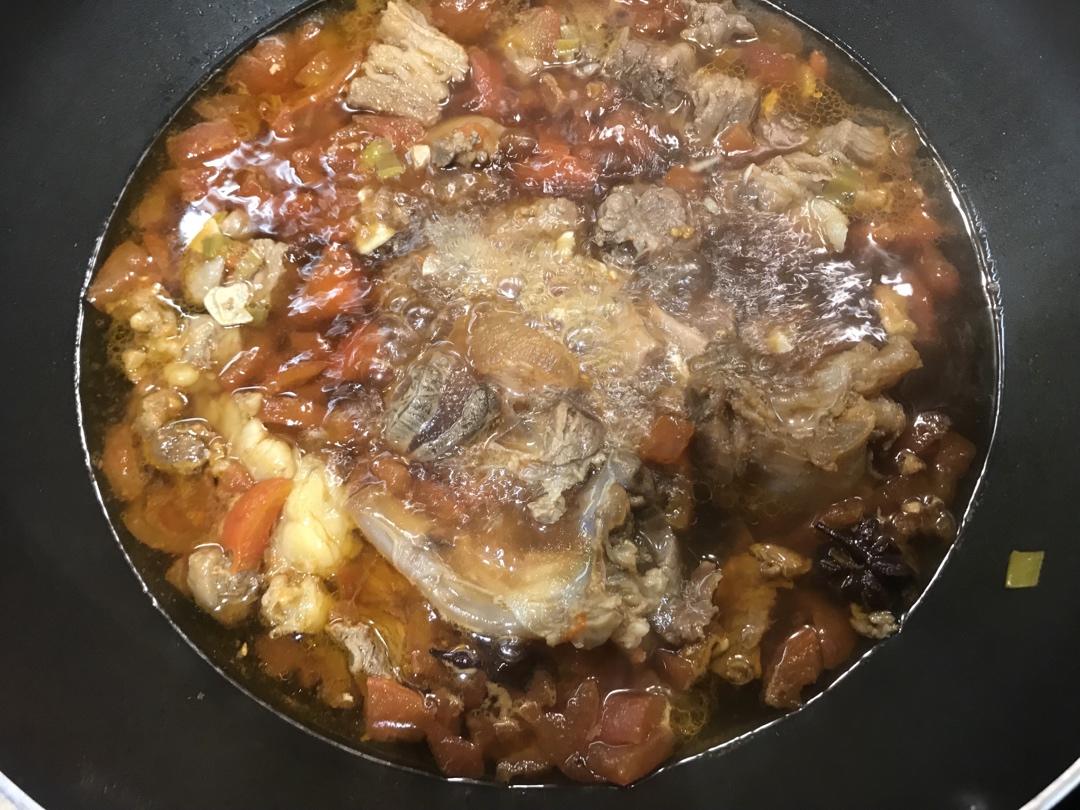 西红柿牛腩