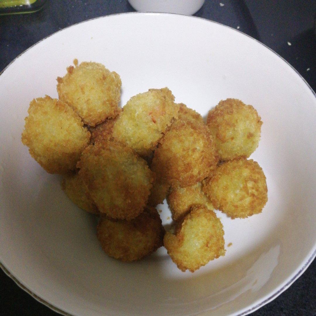 🌈颜值爆表的黄金虾球🍤，外酥里嫩，做法超简单～