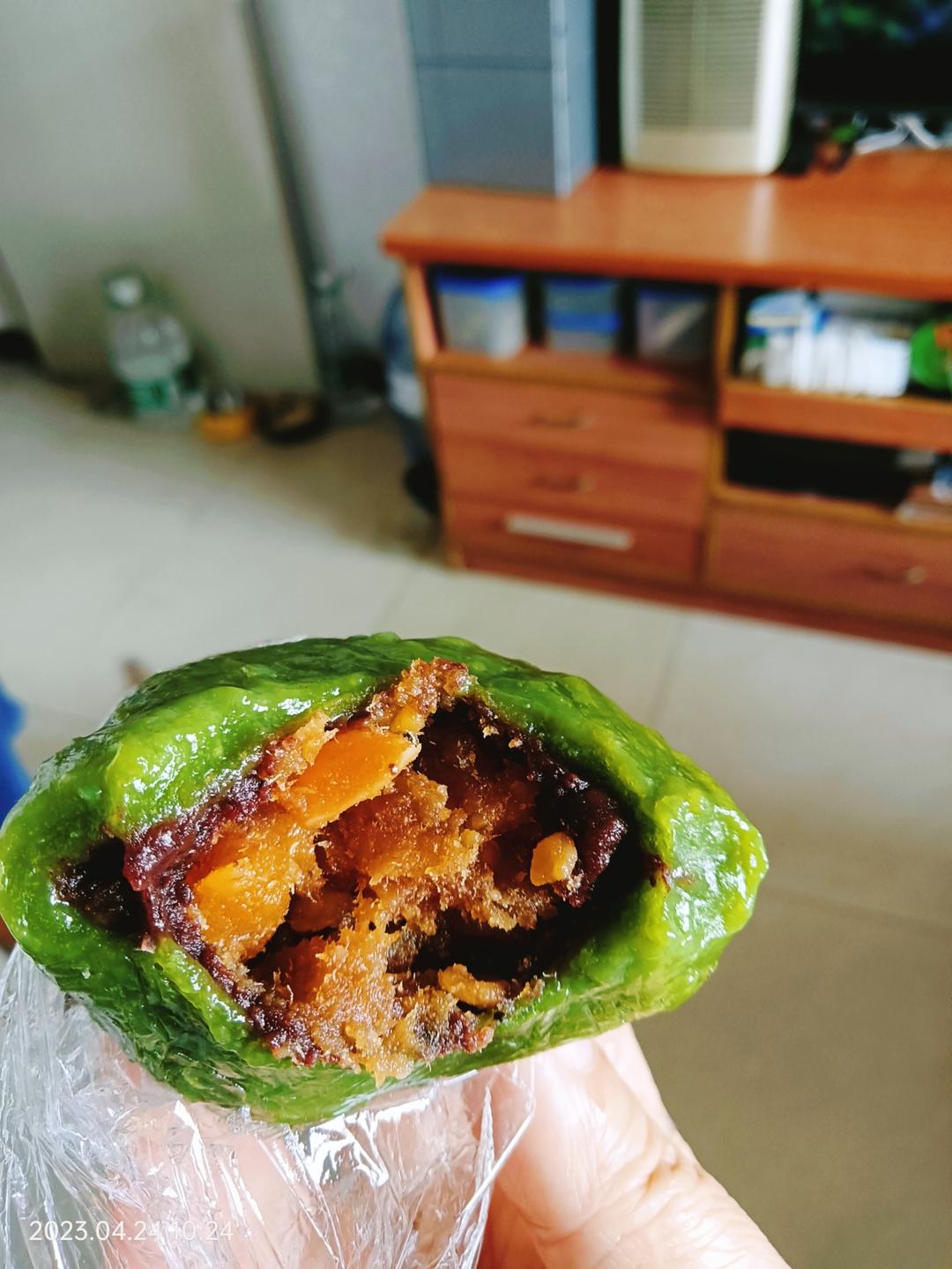 肉松青团
