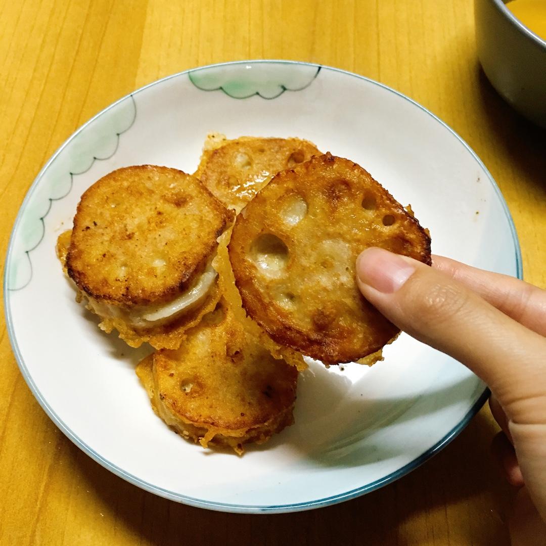 灰亚纹做的香炸夹肉藕饼