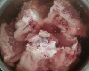 猪骨高汤（奶白）的做法 步骤1