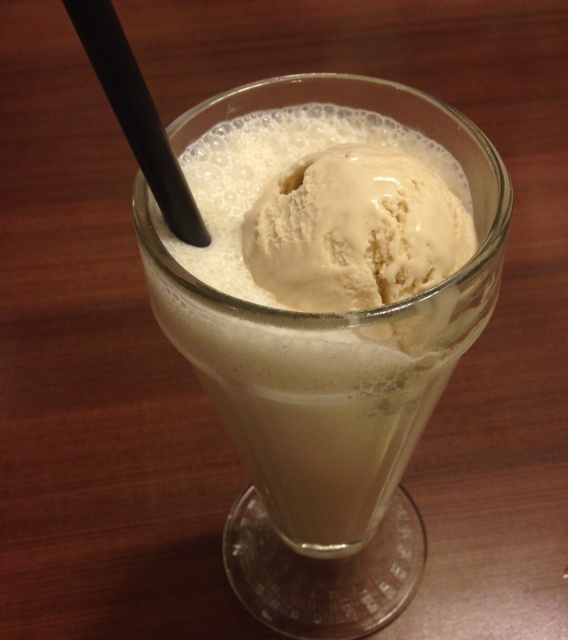 牛油果香蕉薄荷奶昔