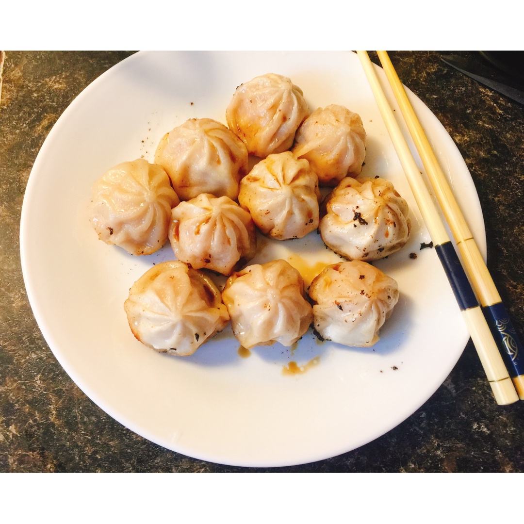 速冻水饺吃腻了吗~变锅贴吧(๑´ڡ`๑)