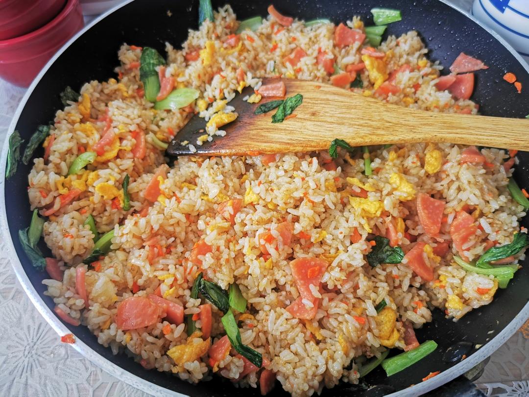 好吃到停不下来的酱油蛋炒饭