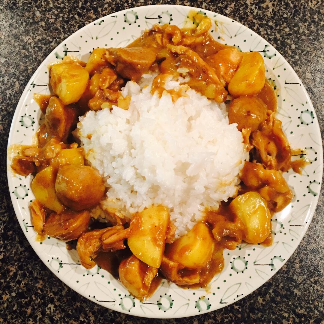 皇家艾丽斯顿黄金咖喱炖高山土豆仔鸡块