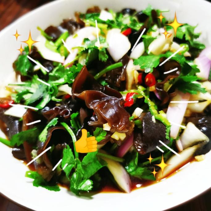 不用油泼的凉拌木耳