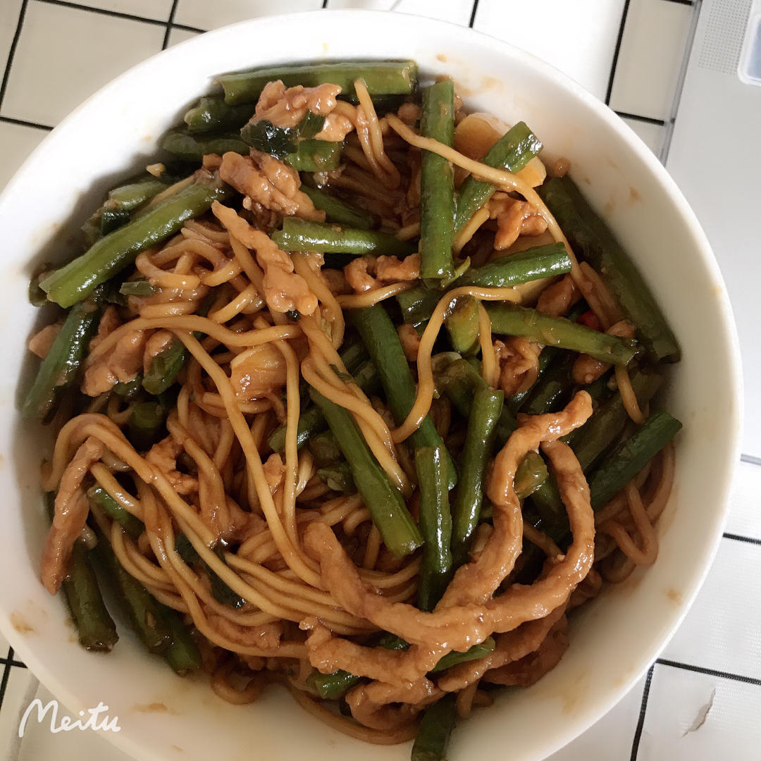 豆角焖面
