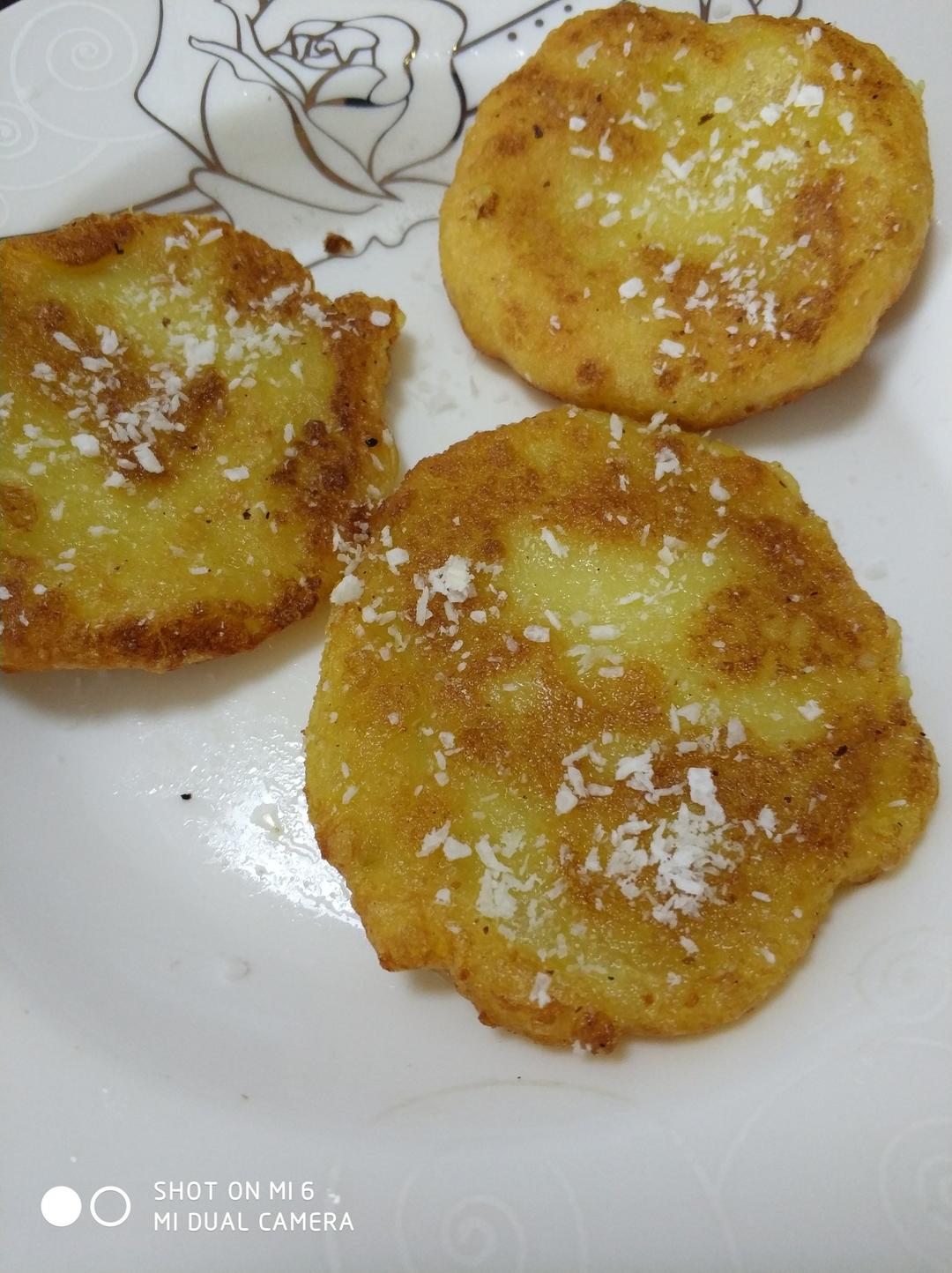 芝麻南瓜饼,香葱南瓜饼,油炸南瓜饼,南瓜饼最简单的做法