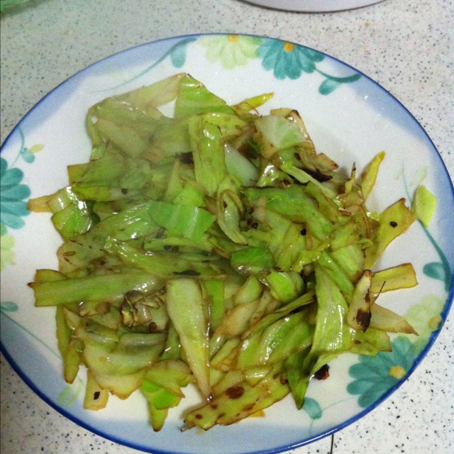 爆炒圆白菜