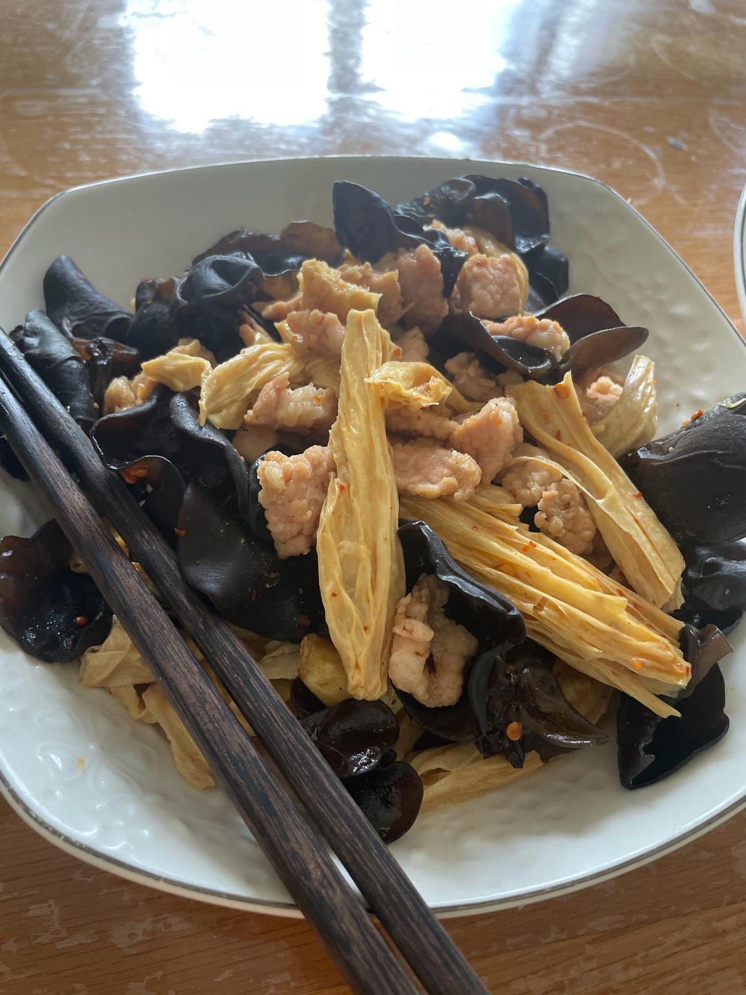 木耳炒腐竹