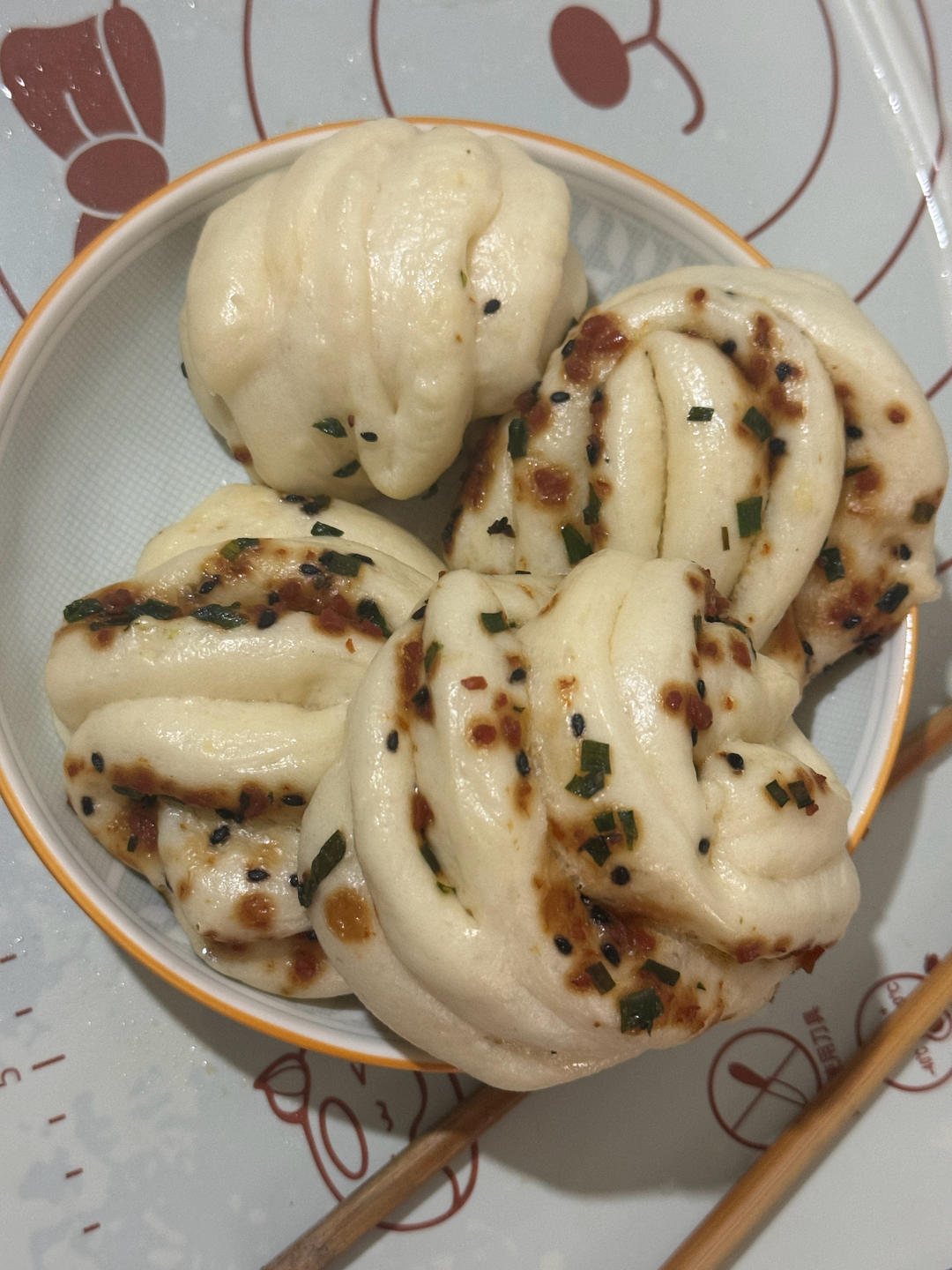 葱花胡萝卜花卷儿的做法