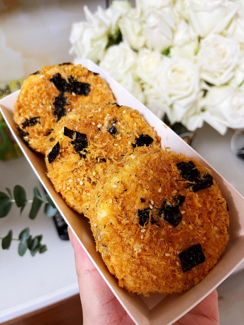 美味海苔肉松小贝