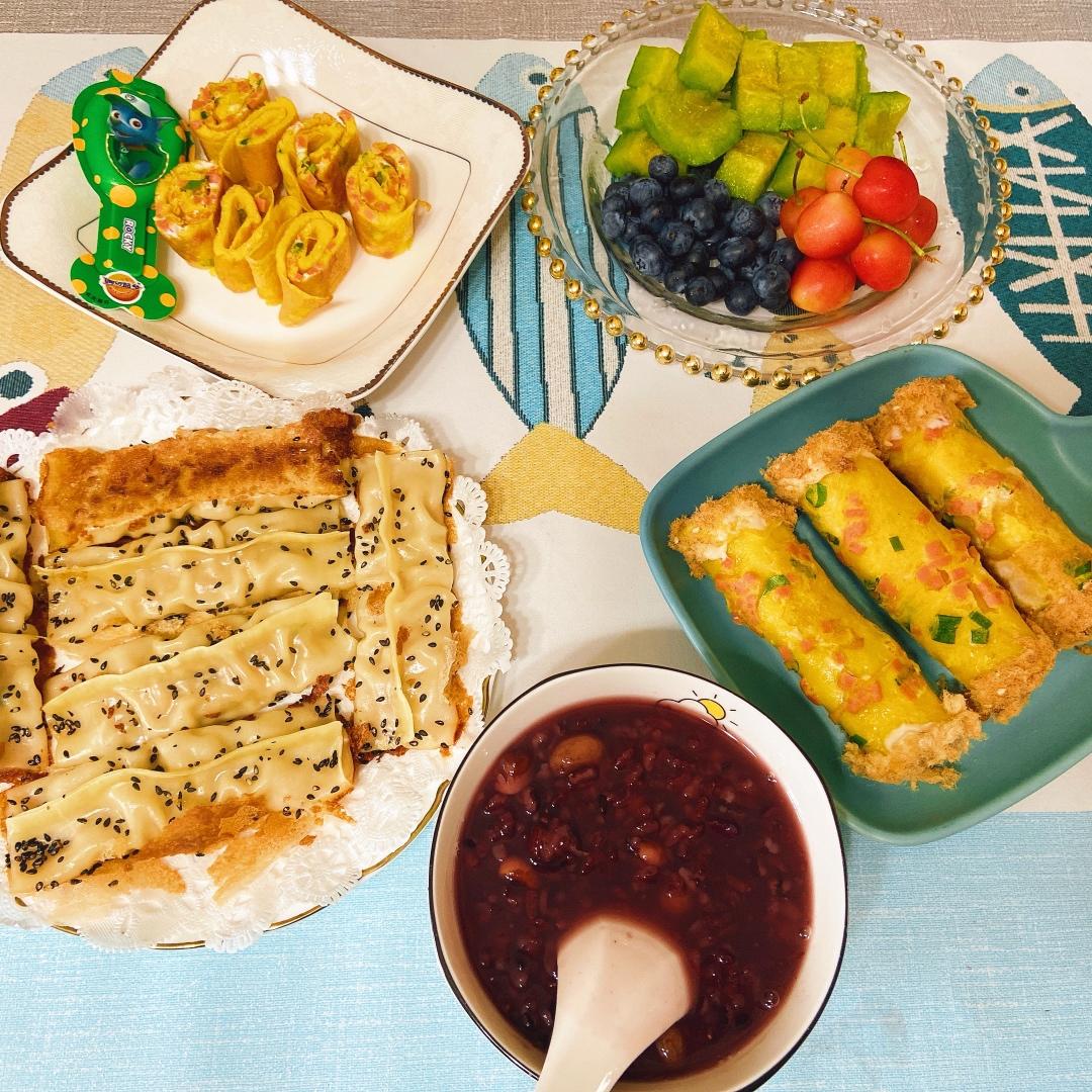 儿童早餐—肉松吐司卷