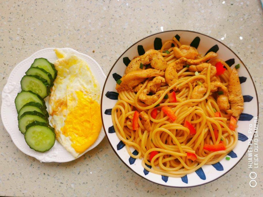 中式鸡胸意面