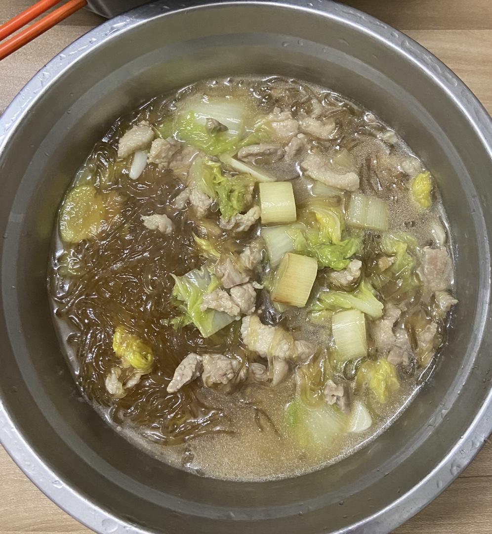 地道东北猪肉白菜炖粉条