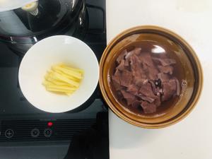 菠菜猪肝粥的做法 步骤1