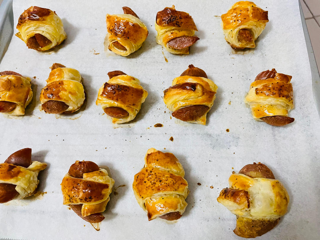 酥皮迷你香肠卷