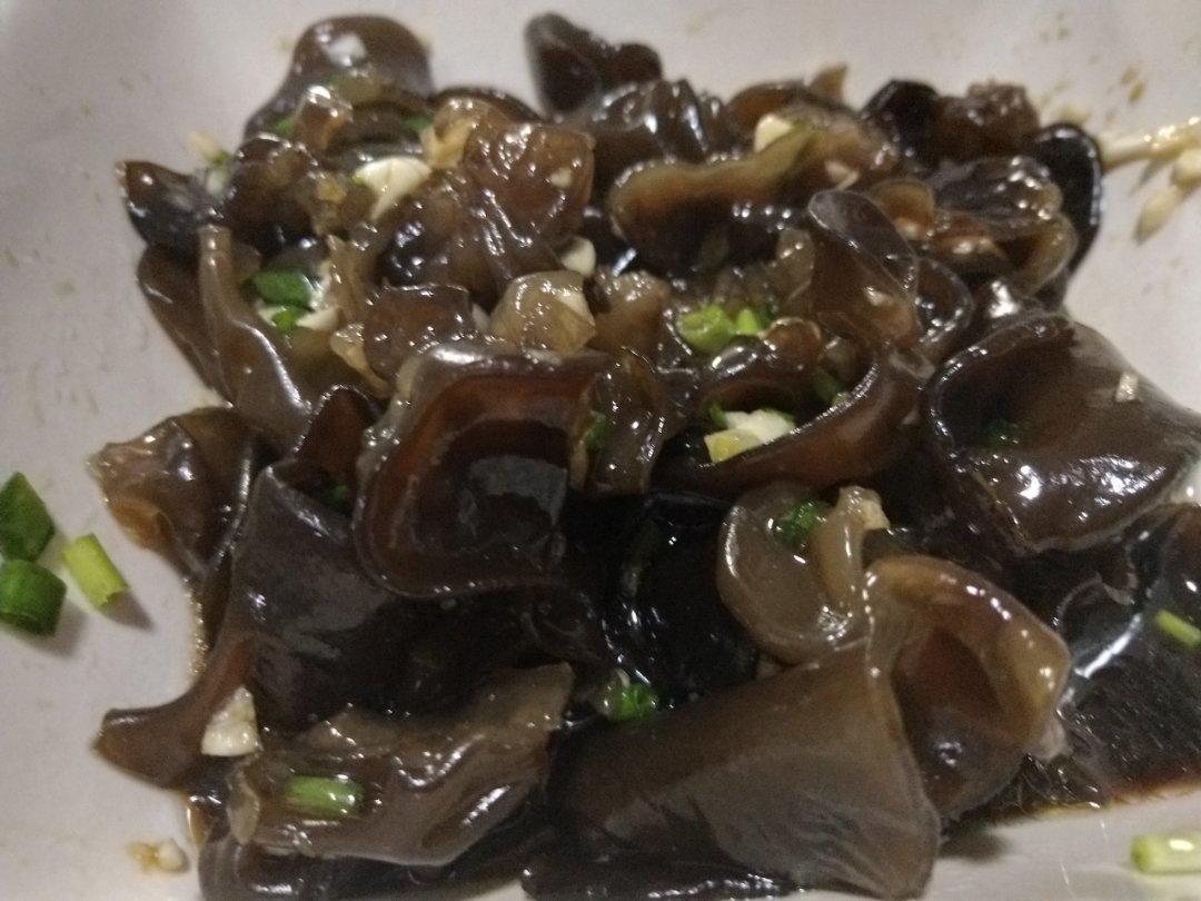 万用凉拌料汁•凉拌木耳