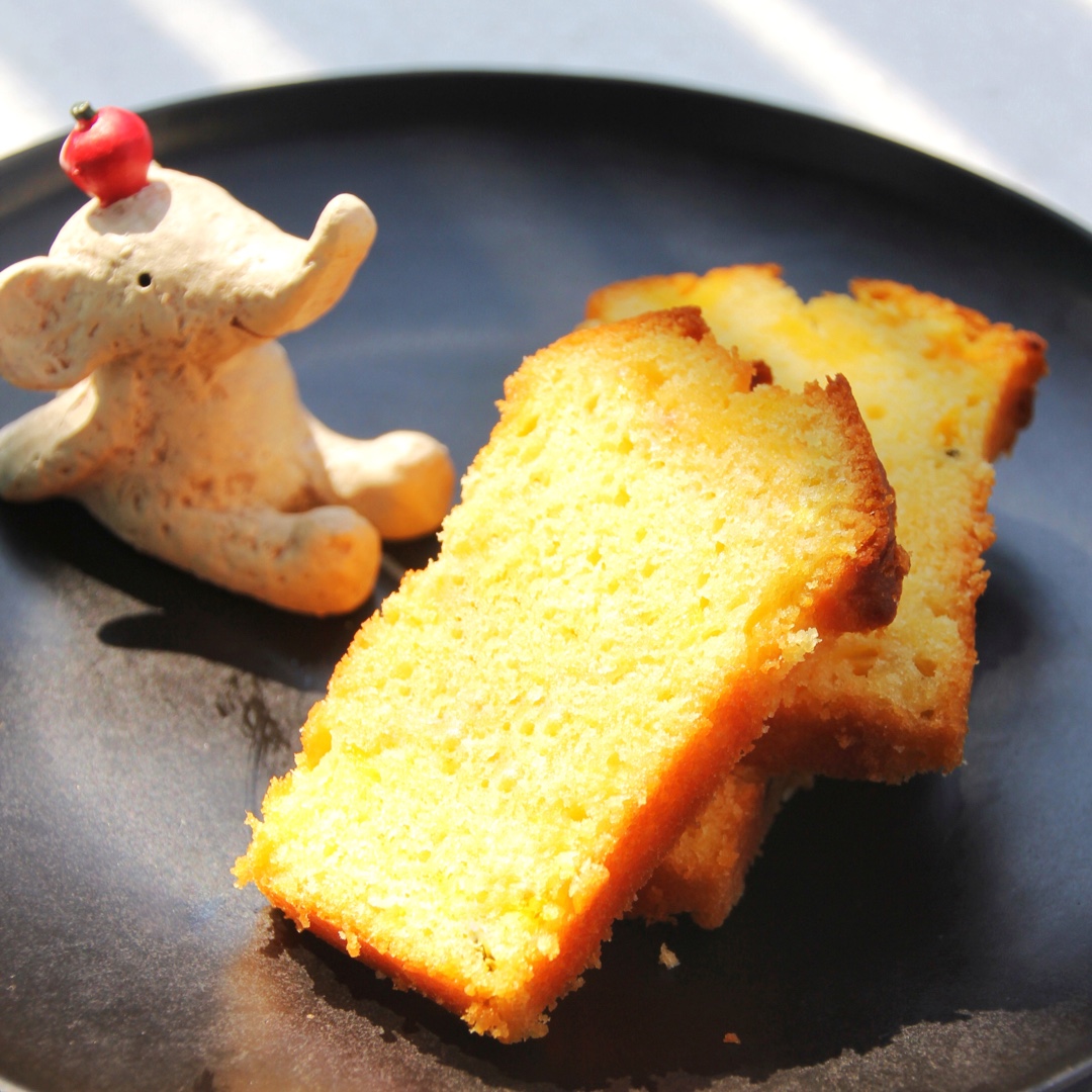 轻盈百香果磅蛋糕