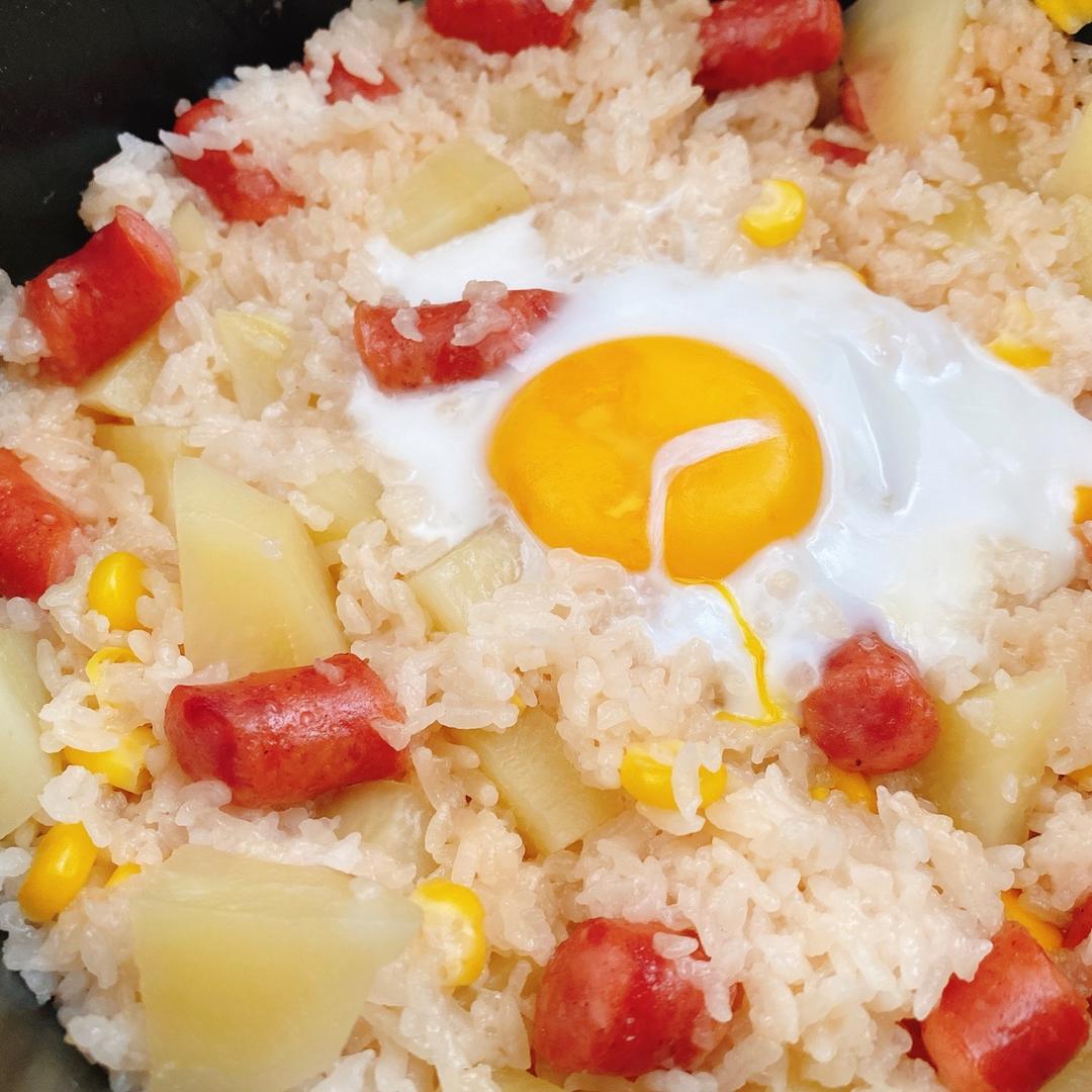 土豆香肠焖饭（电饭锅only）