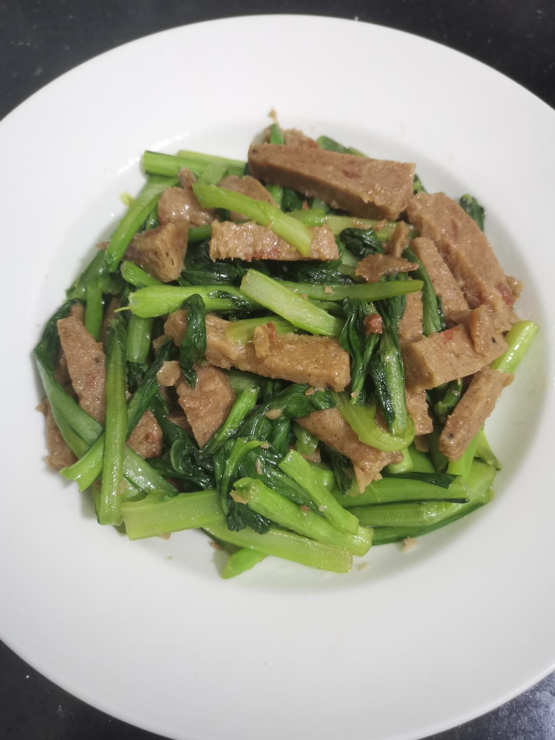 素莲植物蛋白火腿片炒菜心的做法