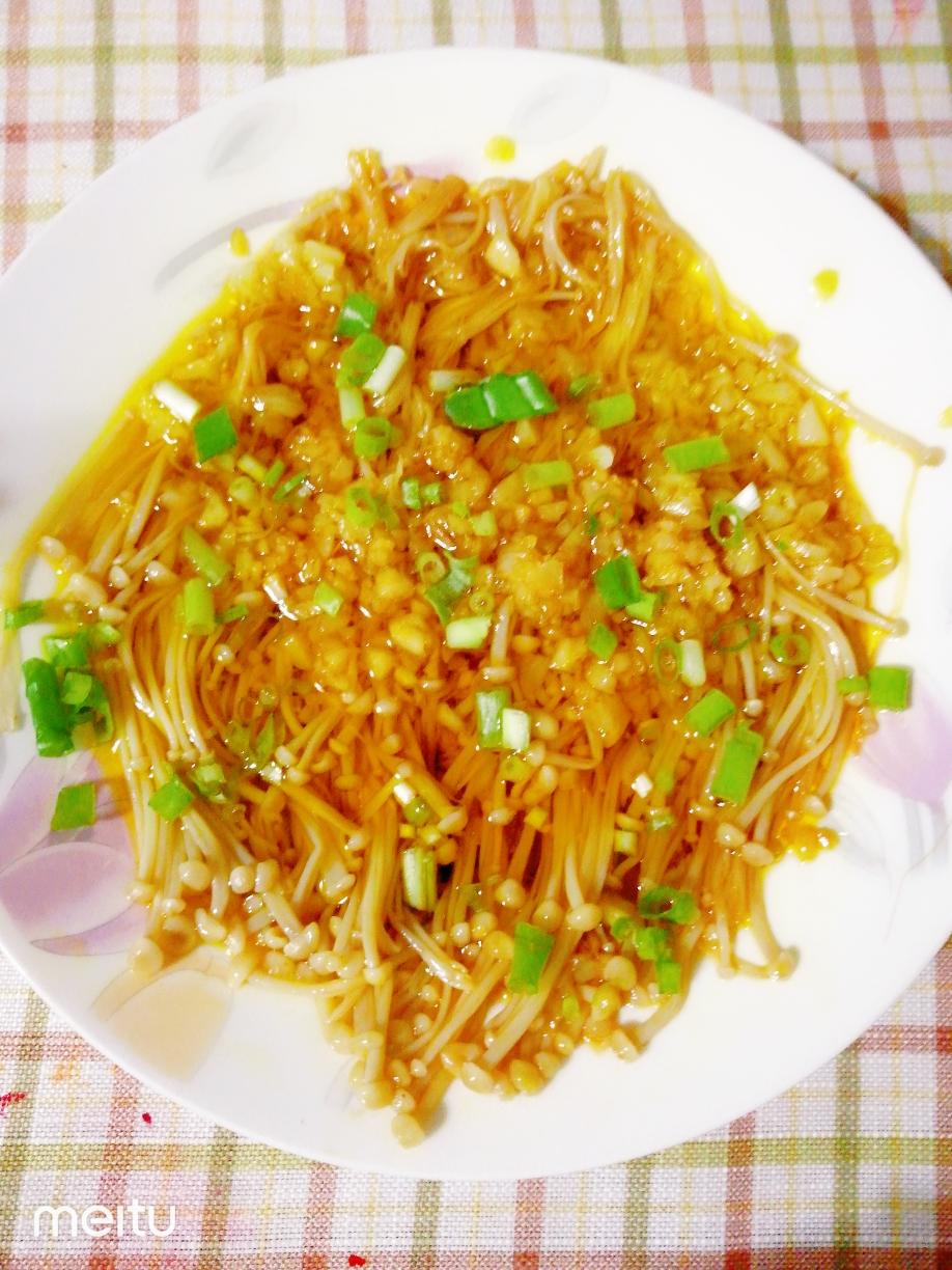 蒜蓉金针菇（超鲜）的做法