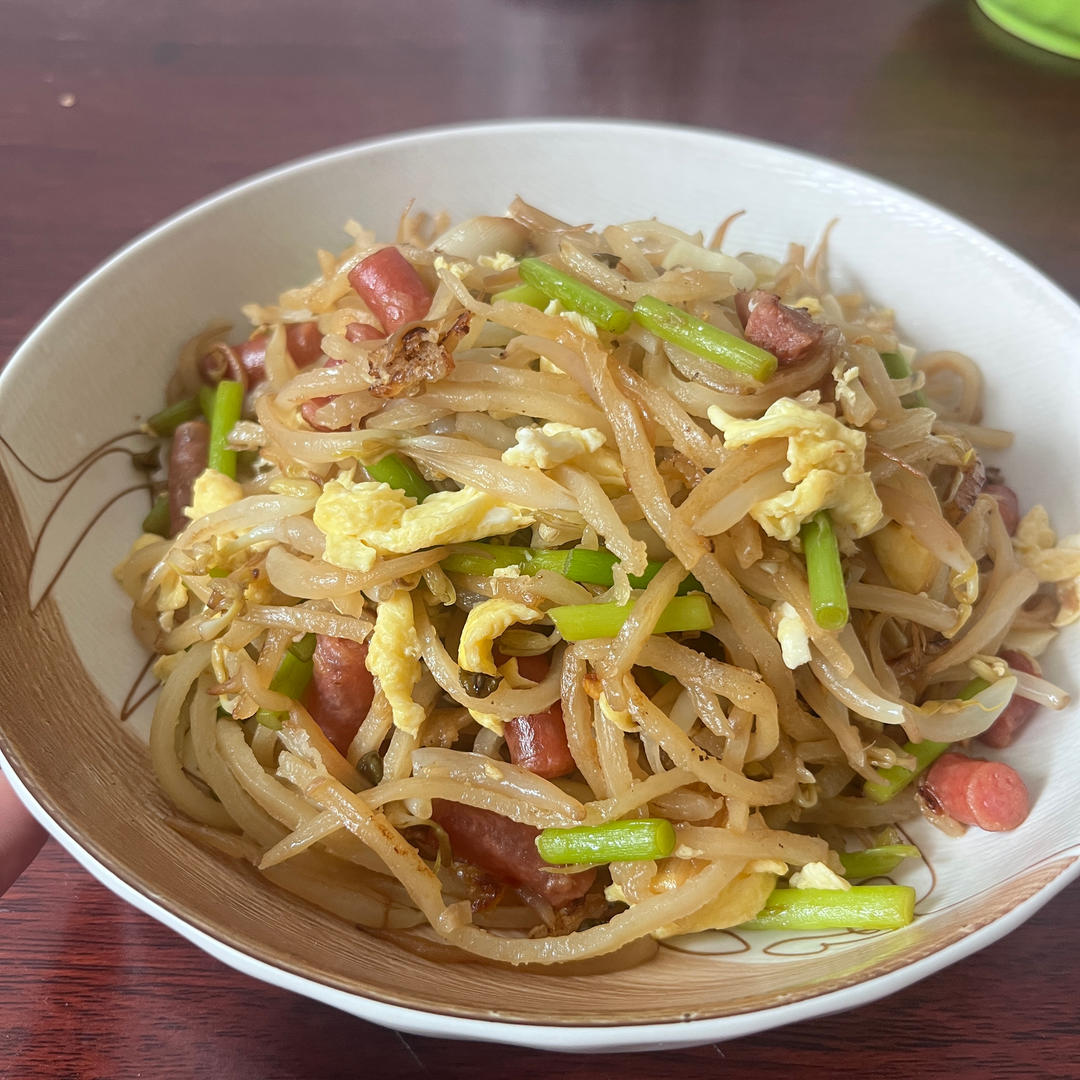 鸡蛋炒焖饼
