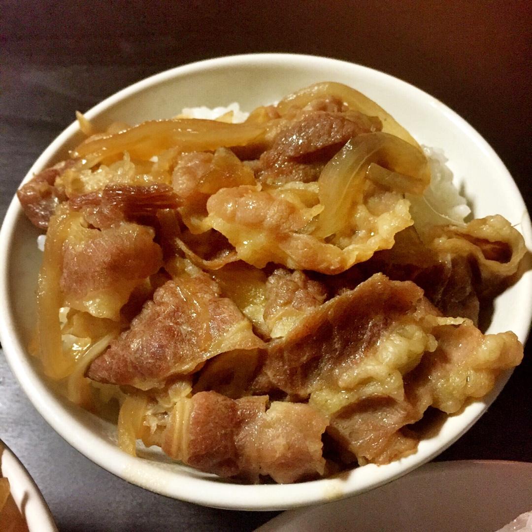 肥牛饭