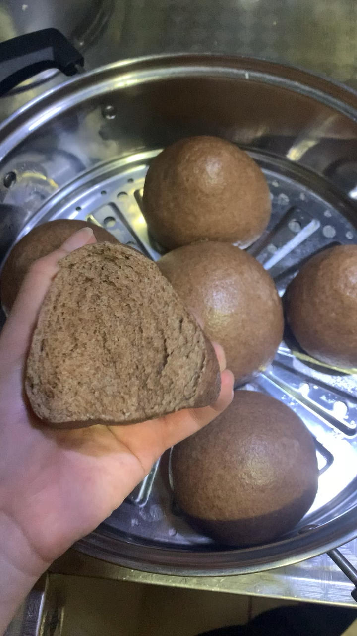 黑麦馒头