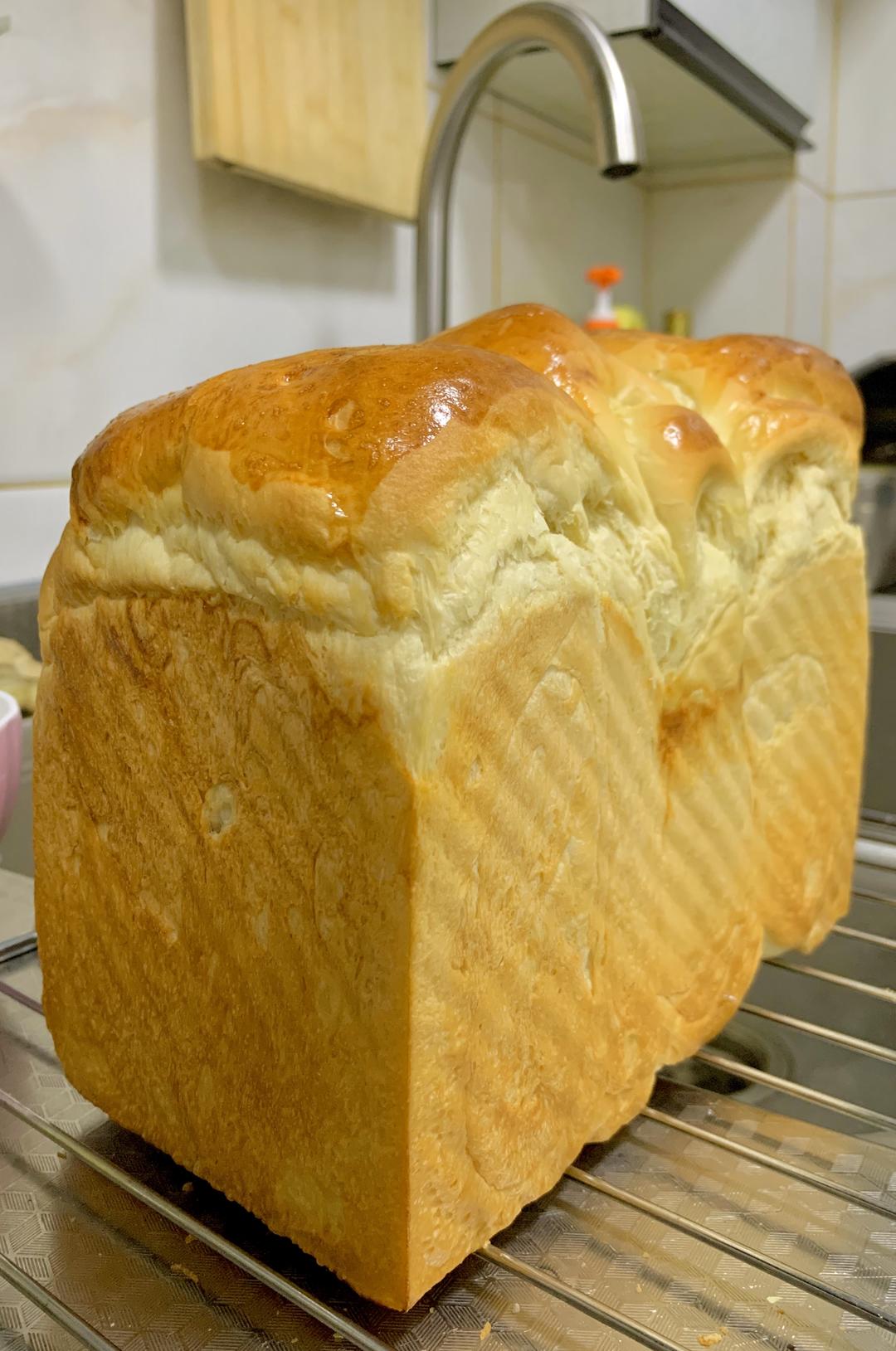 纯奶手撕吐司的做法 步骤1