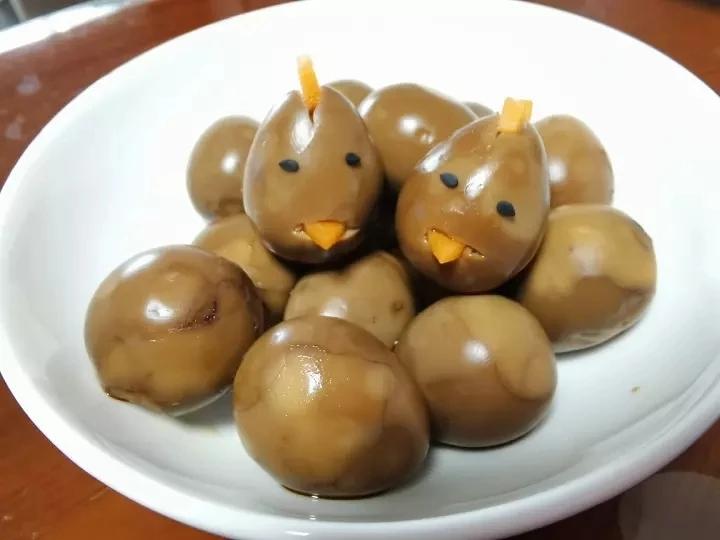 乡巴佬卤鹌鹑蛋